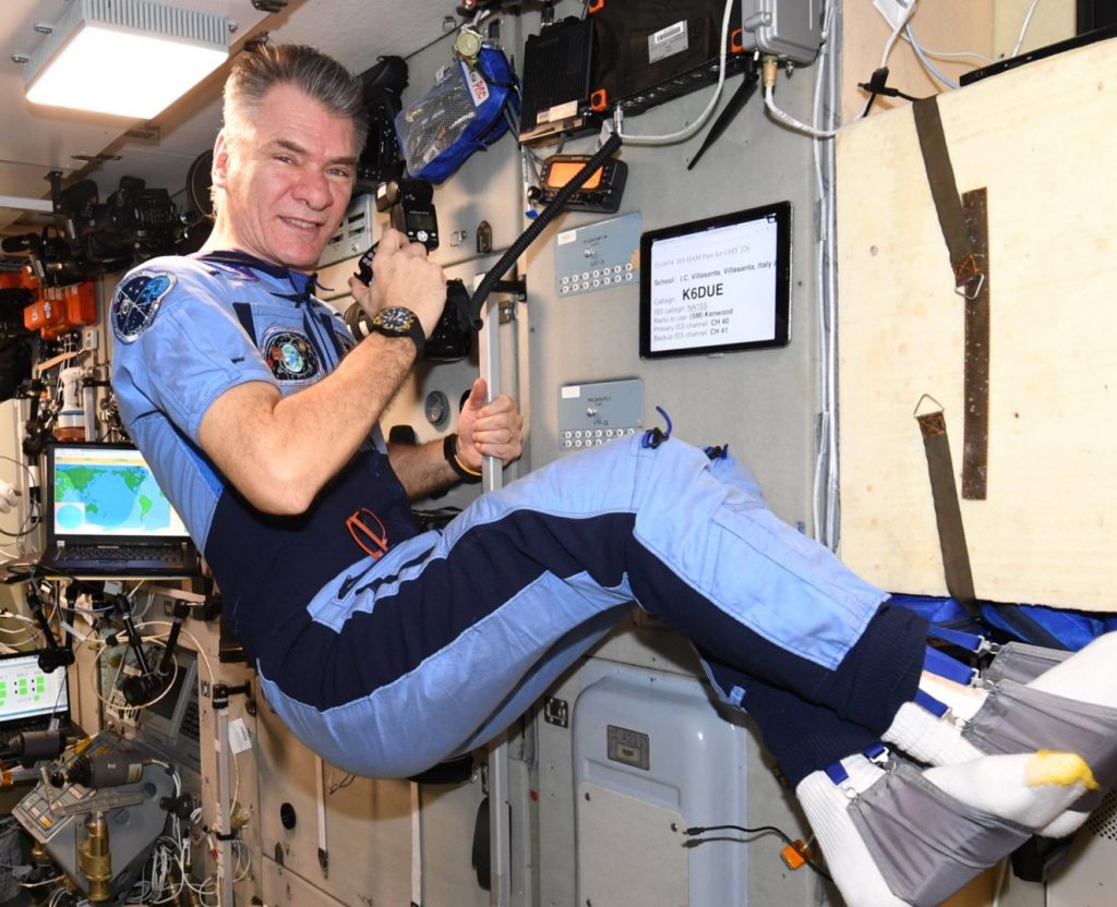 ISS nespoli ham radio